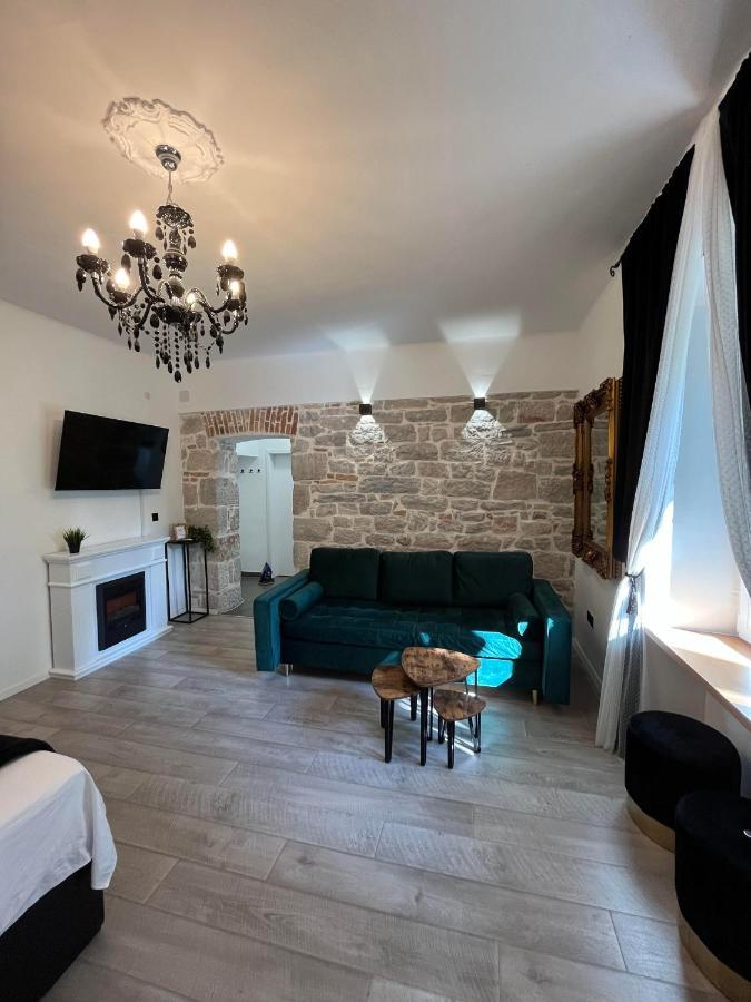 Luxury Heritage Apartment Zara Antica Exterior foto